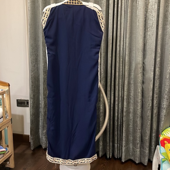 Karishma Kapoor Georgette Stitched Kurta In Blue Colour - Picture 13 of 16